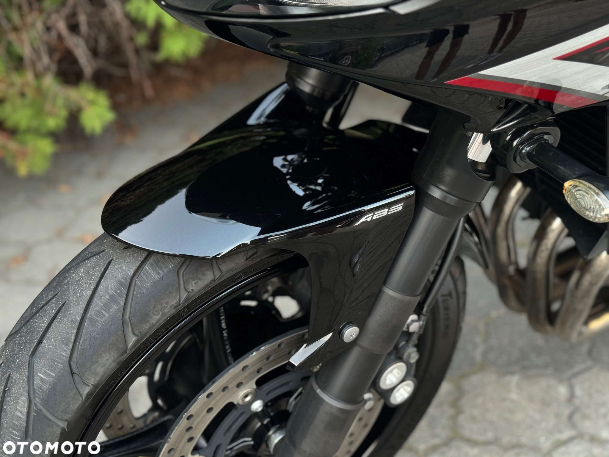 Yamaha FZ - 28