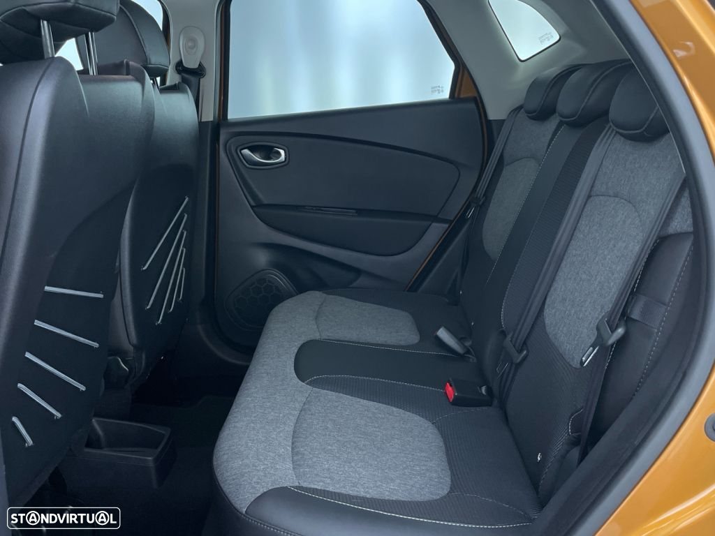Renault Captur 1.5 dCi Exclusive - 12