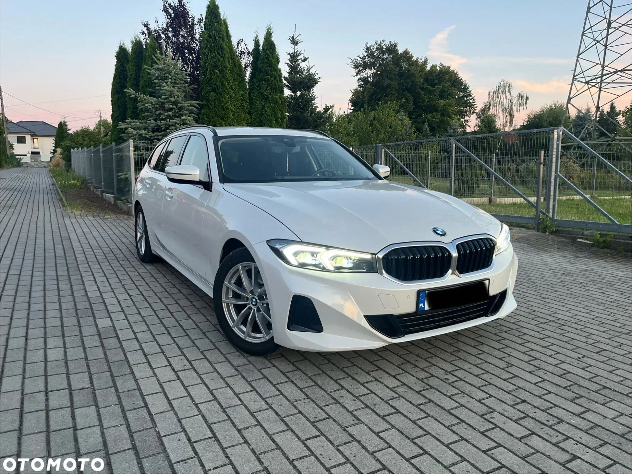 BMW Seria 3 320d Touring - 1