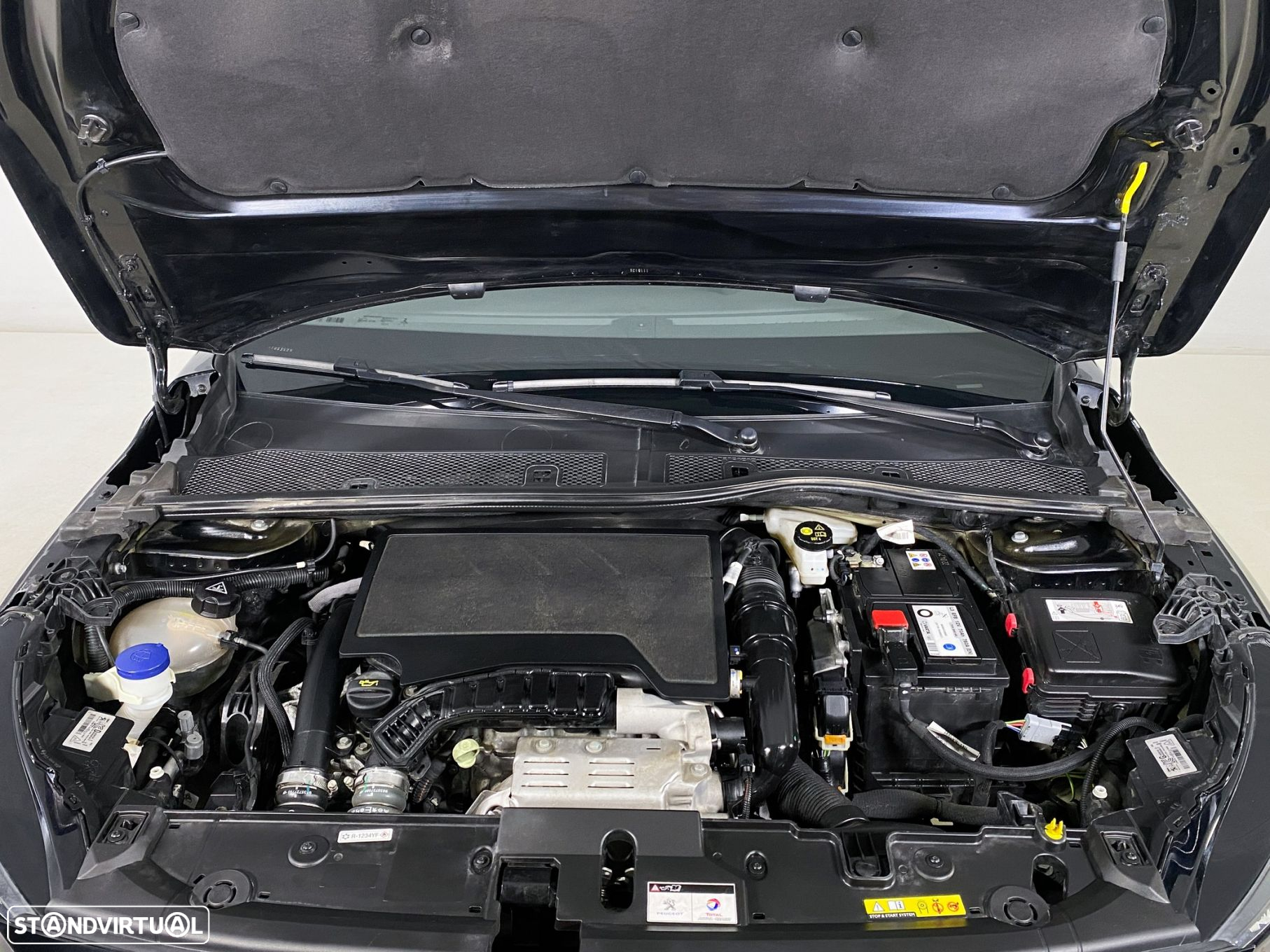 Peugeot 208 1.2 PureTech Allure Pack EAT8 - 20