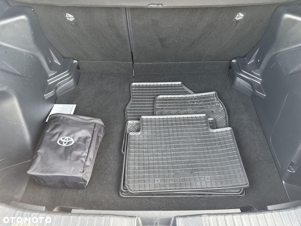 Toyota Yaris Cross Hybrid 1.5 Comfort - 15