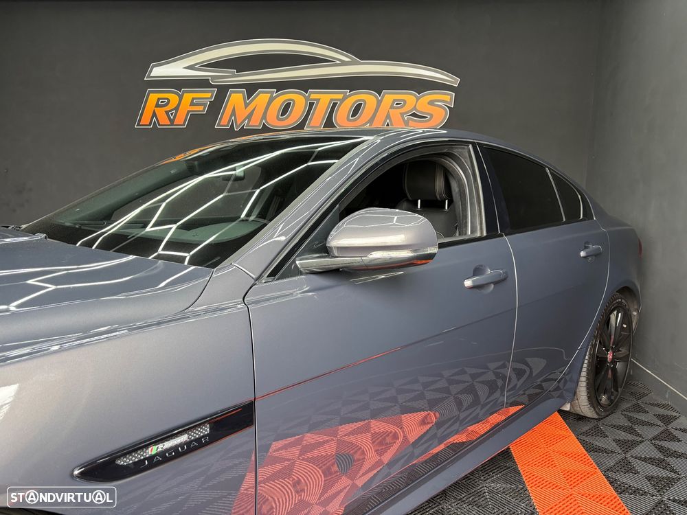 Jaguar XE 20d Aut. R-Sport - 19