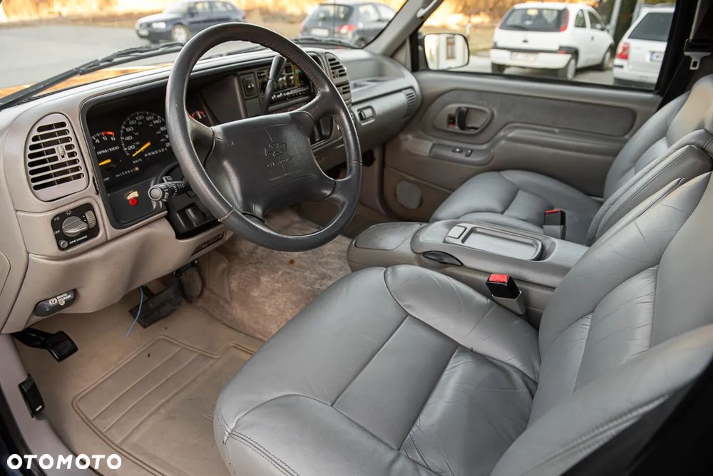 Chevrolet Tahoe LT Premium - 18