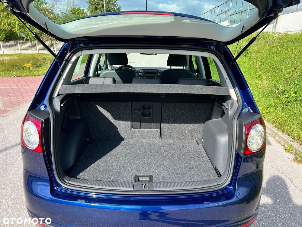 Volkswagen Golf Plus 1.6 Edition - 26