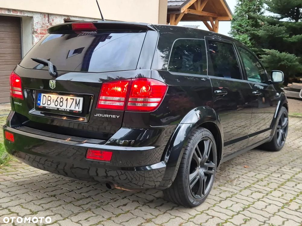 Dodge Journey 2010 photo 4