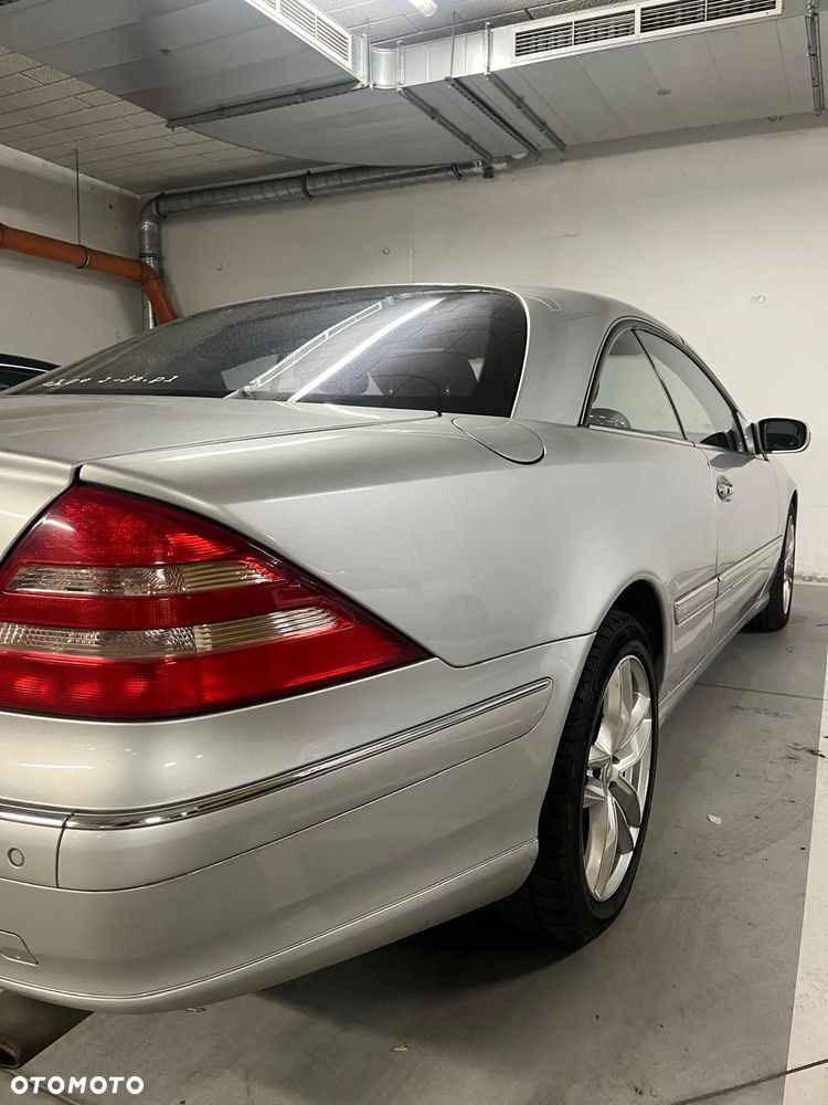 Mercedes-Benz CL 500 - 8