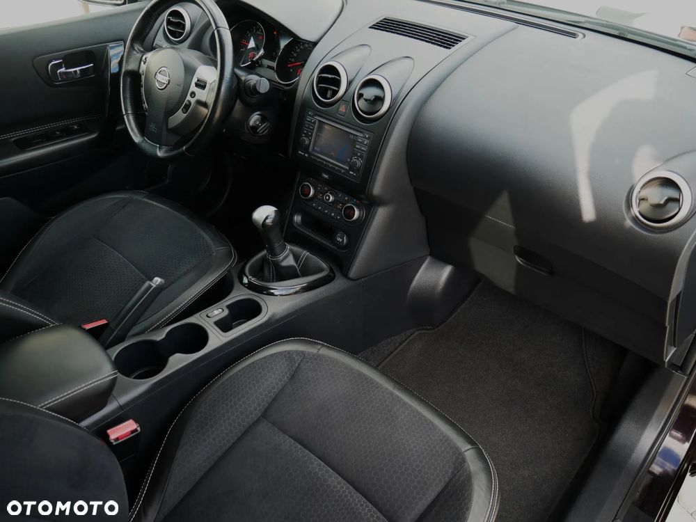 Nissan Qashqai 1.6 visia Start/Stop - 21