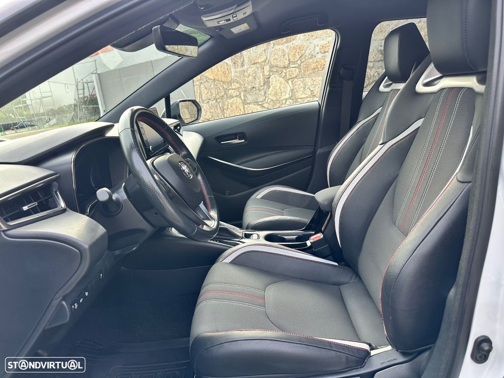 Toyota Corolla 1.8 Hybrid GR-Sport - 33