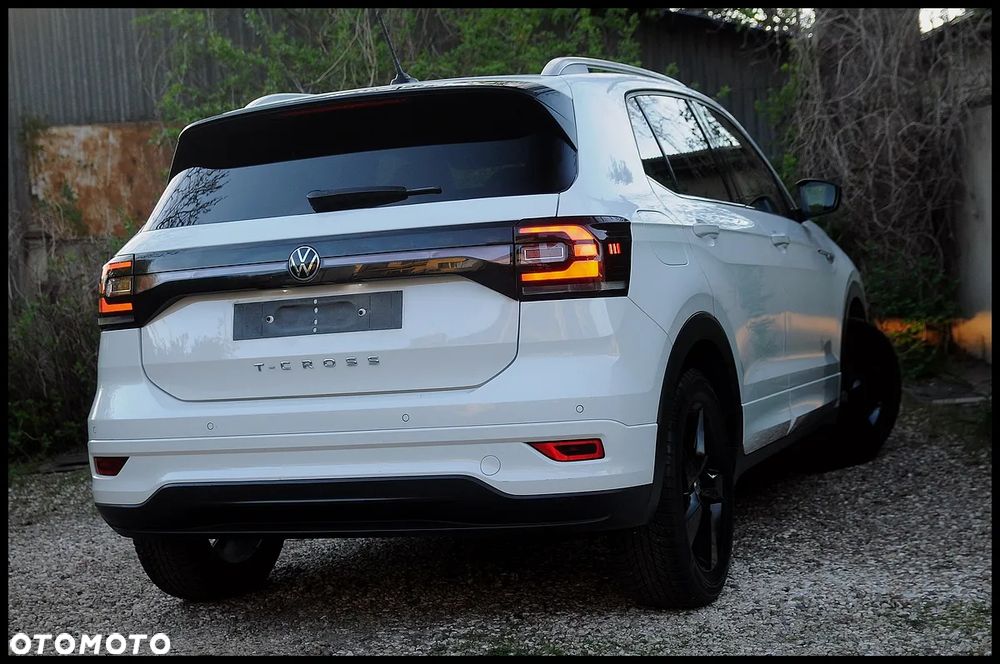 Volkswagen T-Cross 1.0 TSI OPF DSG R-Line - 21