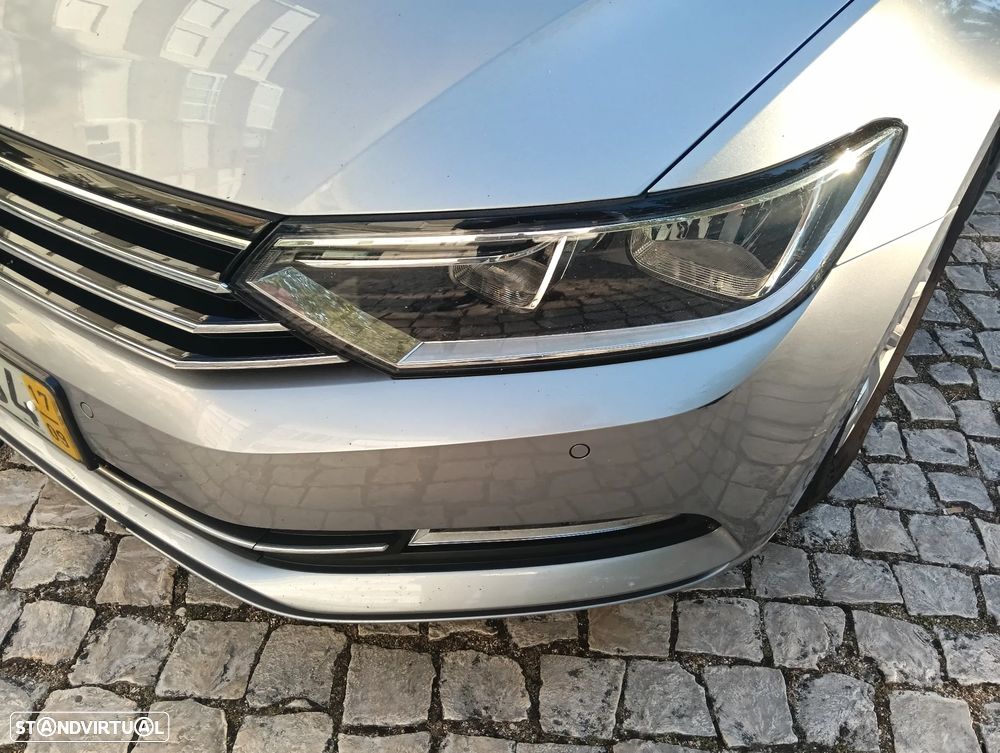 VW Passat Variant 1.6 TDI Highline - 8