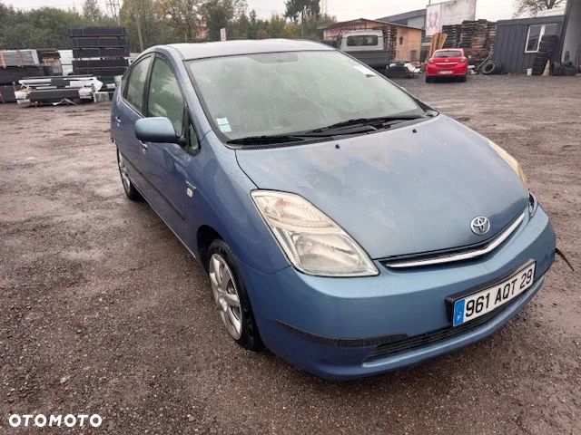 Toyota Prius 1.5 VVT-i Sol (nav) - 2