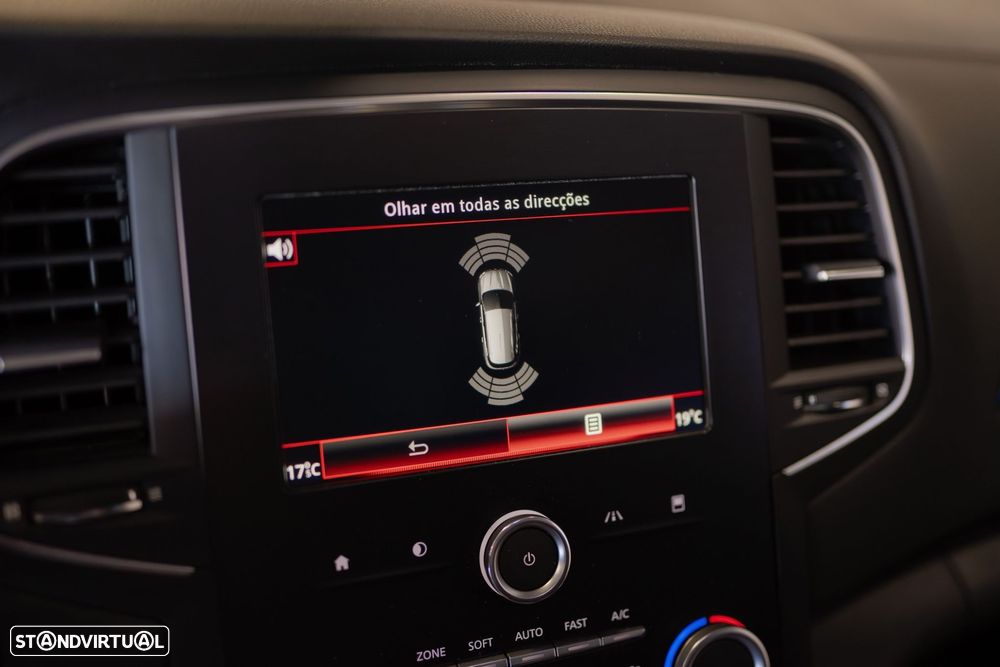 Renault Mégane Sport Tourer - 40