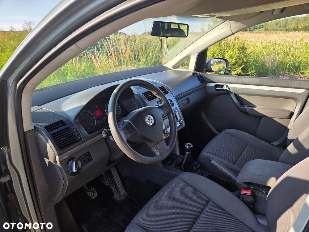 Volkswagen Touran 1.9 TDI Trendline - 9