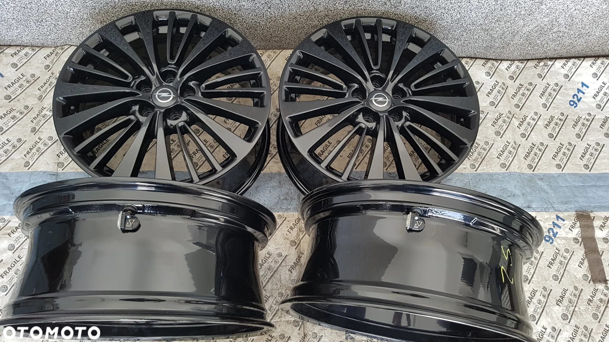 FELGI ALU ORYGINAŁ  OPEL GRANDLAND X  7,5jx18  IS49 5x108 CZUJNIKI - 19