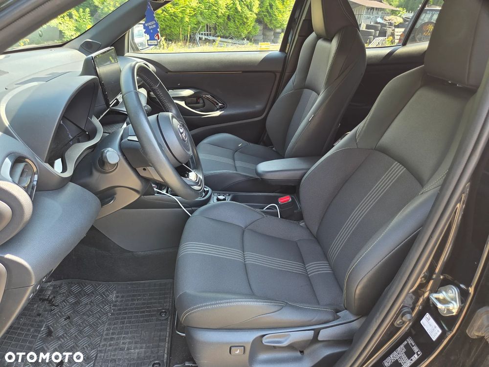 Toyota Yaris Cross Hybrid 1.5 Adventure - 11