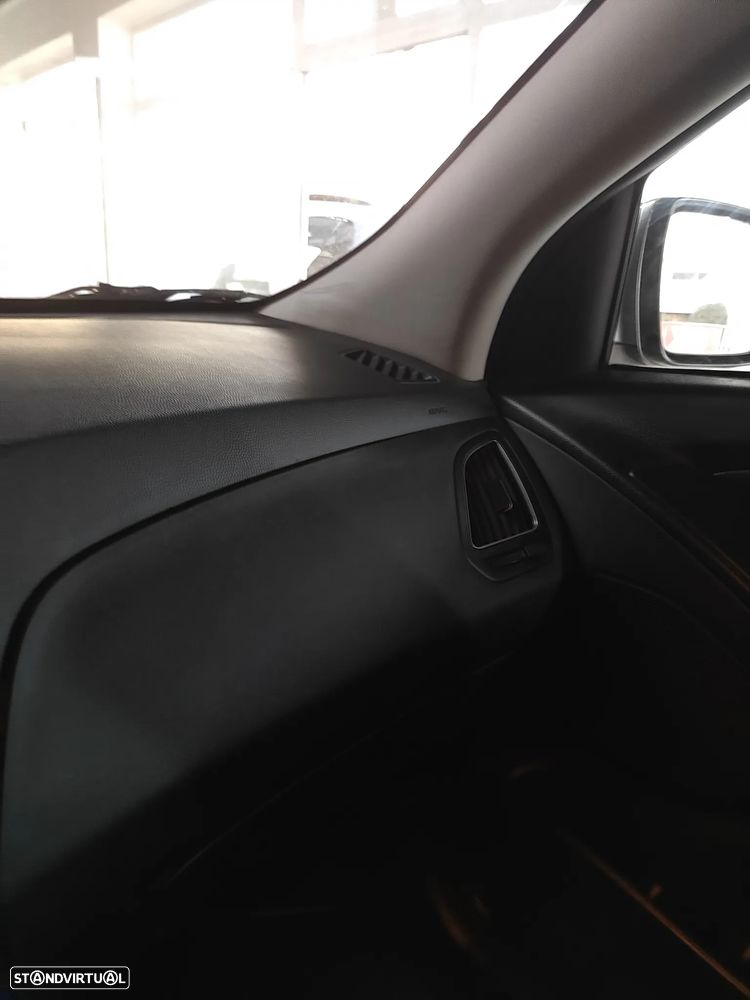 Hyundai ix35 1.7 CRDi VGT Blue Access - 31