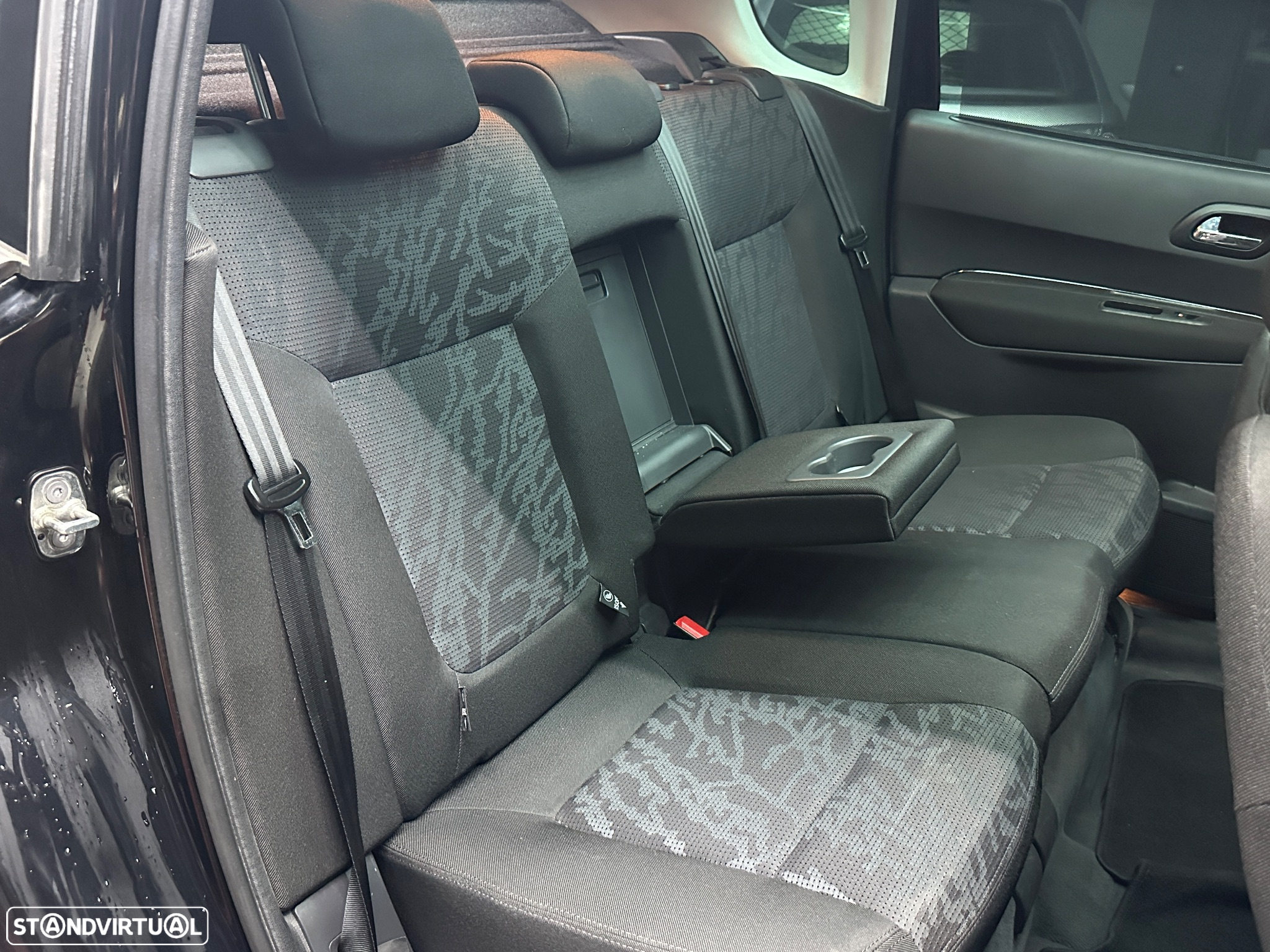 Peugeot 3008 1.6 HDi Sport - 19