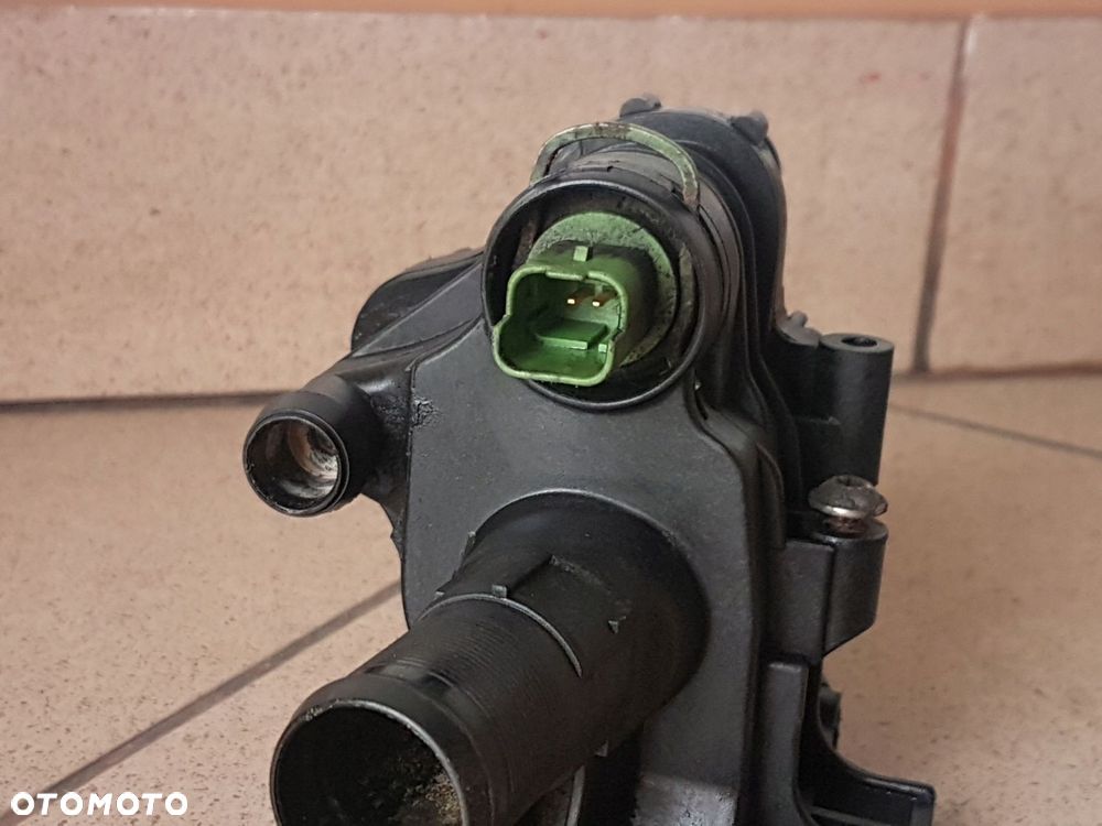 FOCUS MK2 1.6 TDCI OBUDOWA TERMOSTATU 9647767180 - 5