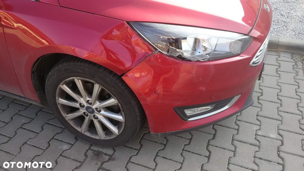 Ford Focus 1.0 EcoBoost Titanium ASS - 10