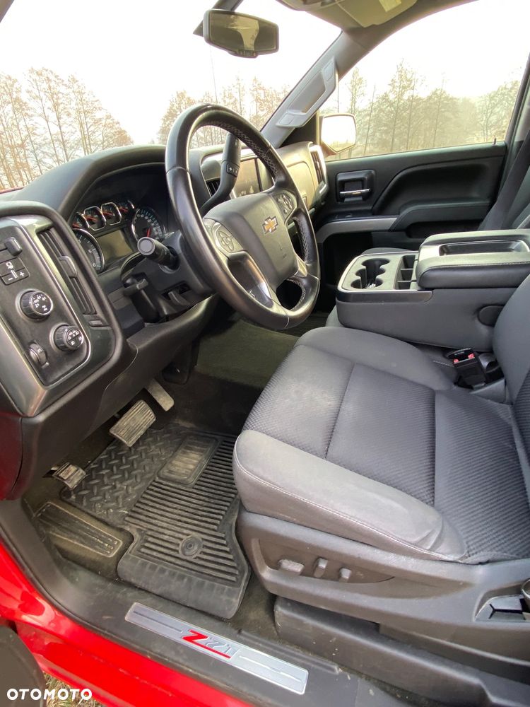 Chevrolet Silverado - 6