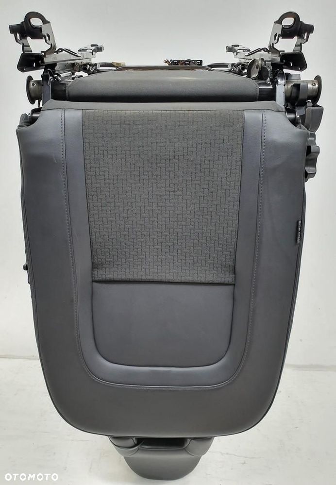 FOTEL LEWY PRZEDNI PRZÓD KIEROWCY SKÓRA GRZANY VOLVO V70 III EUROPA - 6