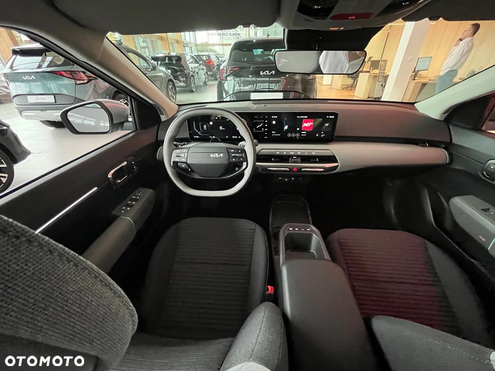Kia EV4 - 18