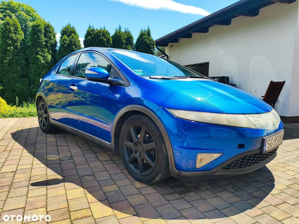 Honda Civic 1.8 Executive - 3
