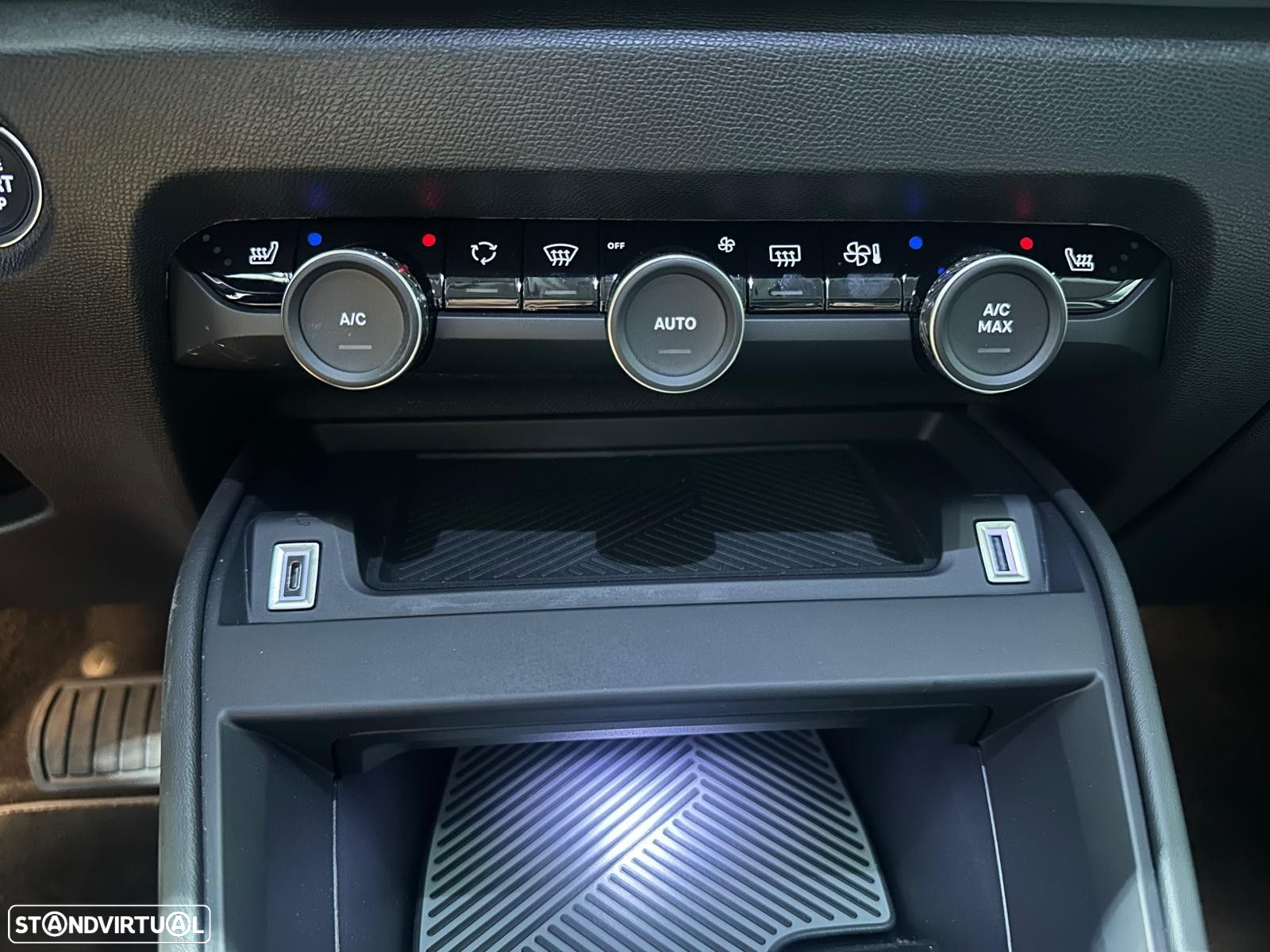 Citroën e-C4 50 kWh Shine - 33