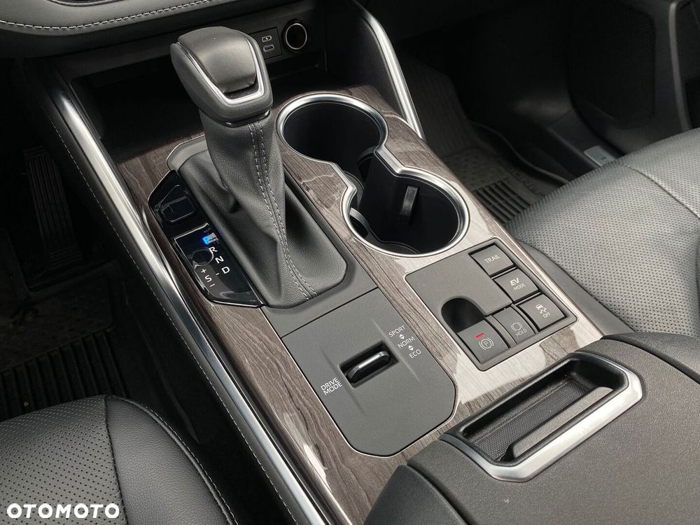 Toyota Highlander 2.5 Hybrid Executive Style - 21