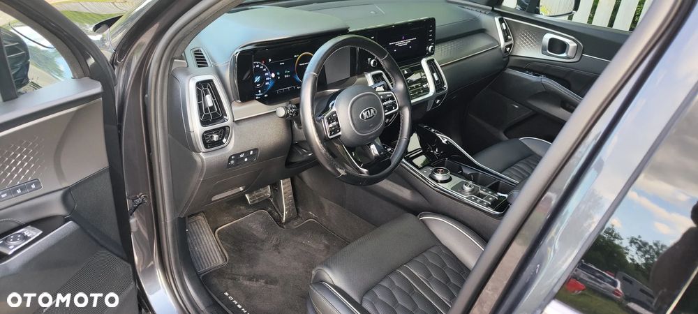 Kia Sorento - 7
