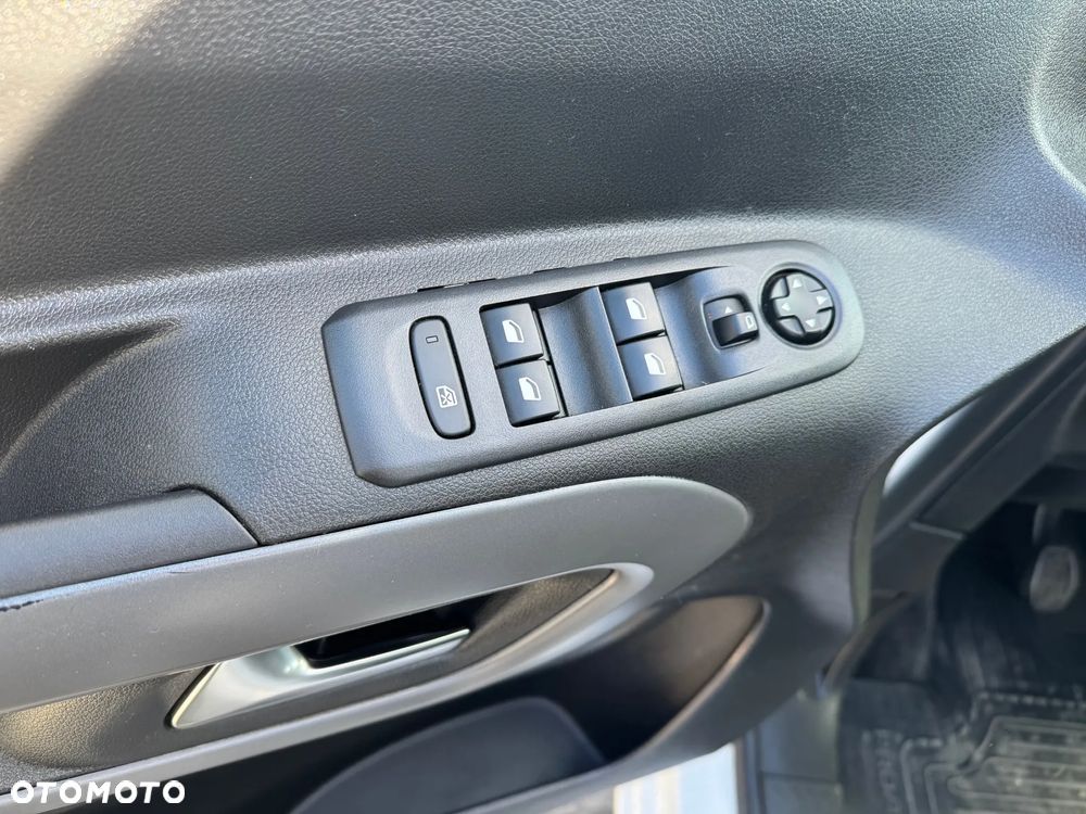 Toyota Proace City Verso 1.5 D-4D Family - 15