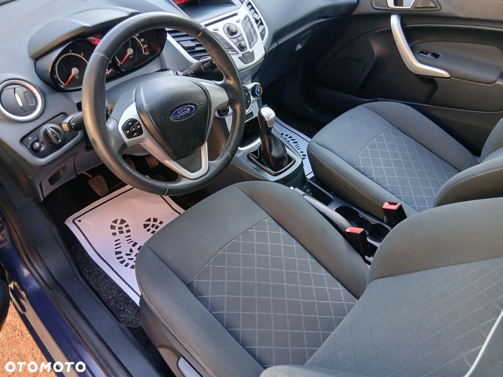 Ford Fiesta 1.25 Ambiente - 6