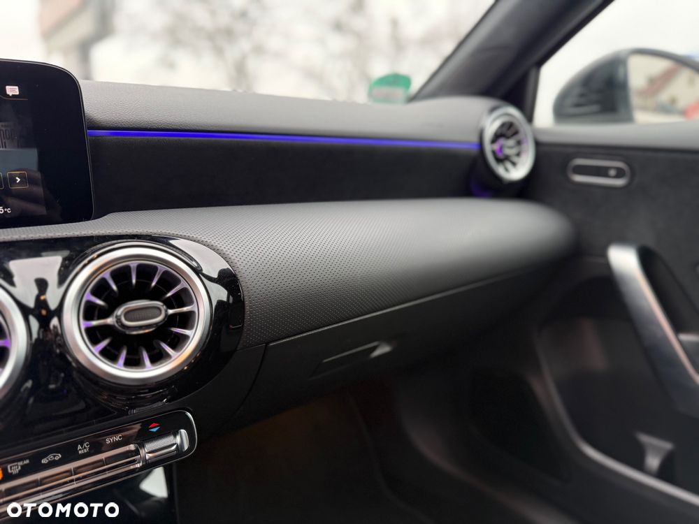 Mercedes-Benz Klasa A 200 d 8G-DCT AMG Line - 21