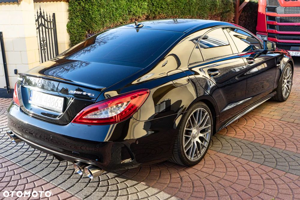 Mercedes-Benz CLS - 10