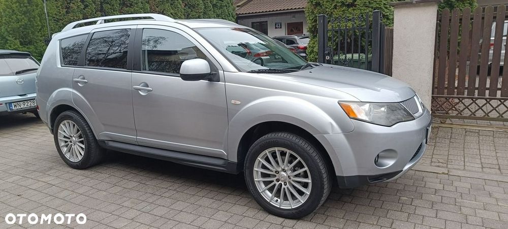 Mitsubishi Outlander 2.4 Instyle EU5 - 10