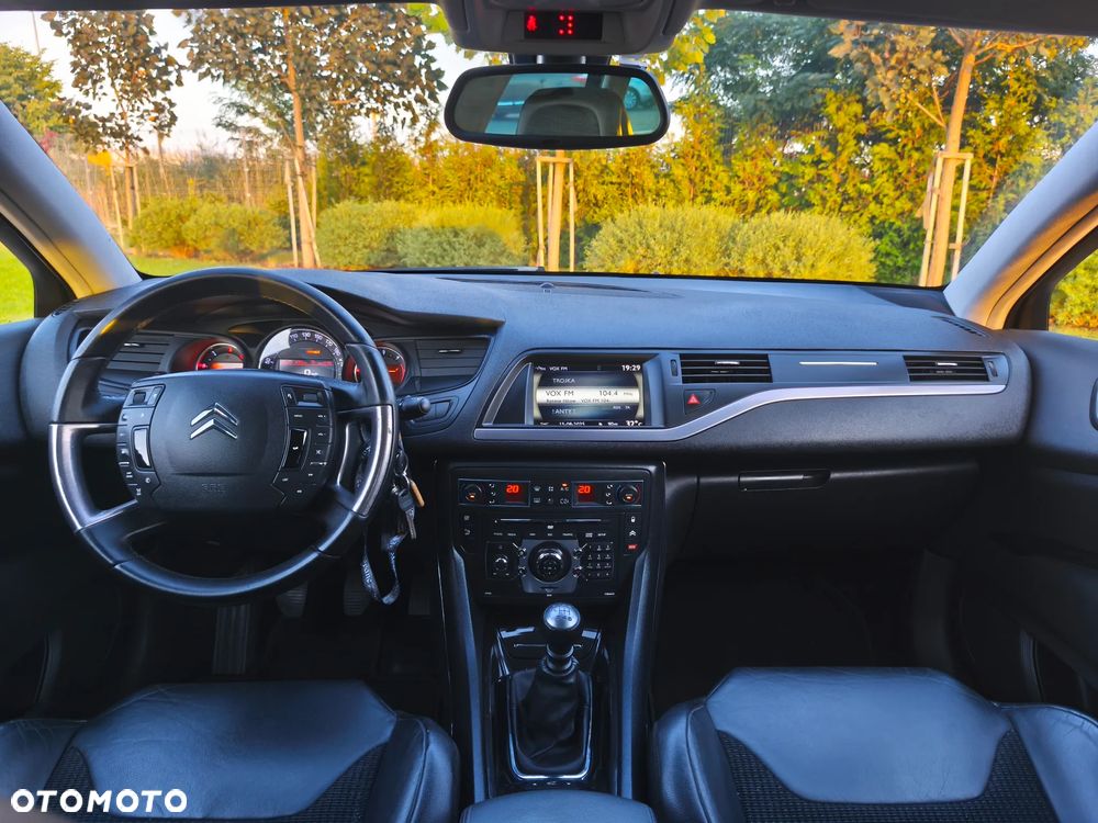 Citroën C5 Tourer HDi 140 FAP Exclusive - 24