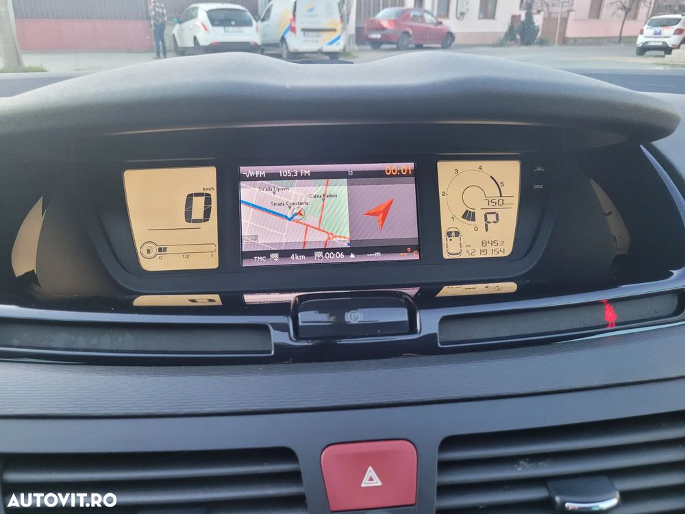 Citroën C4 Picasso 2.0 HDi FAP Aut. Exclusive - 19