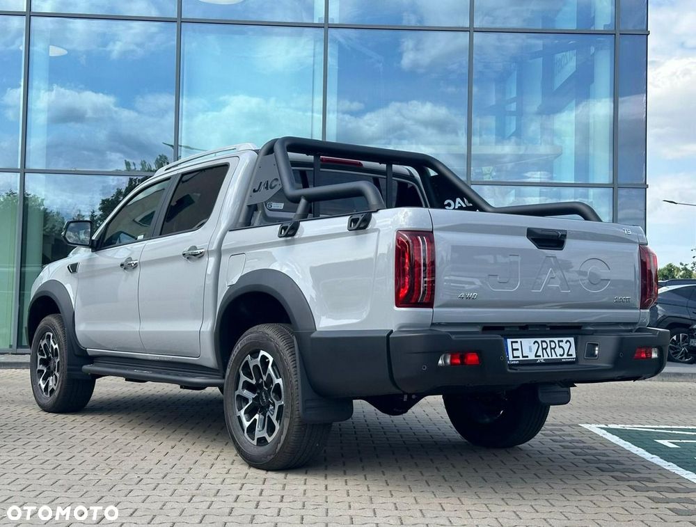 JAC T9 - 19