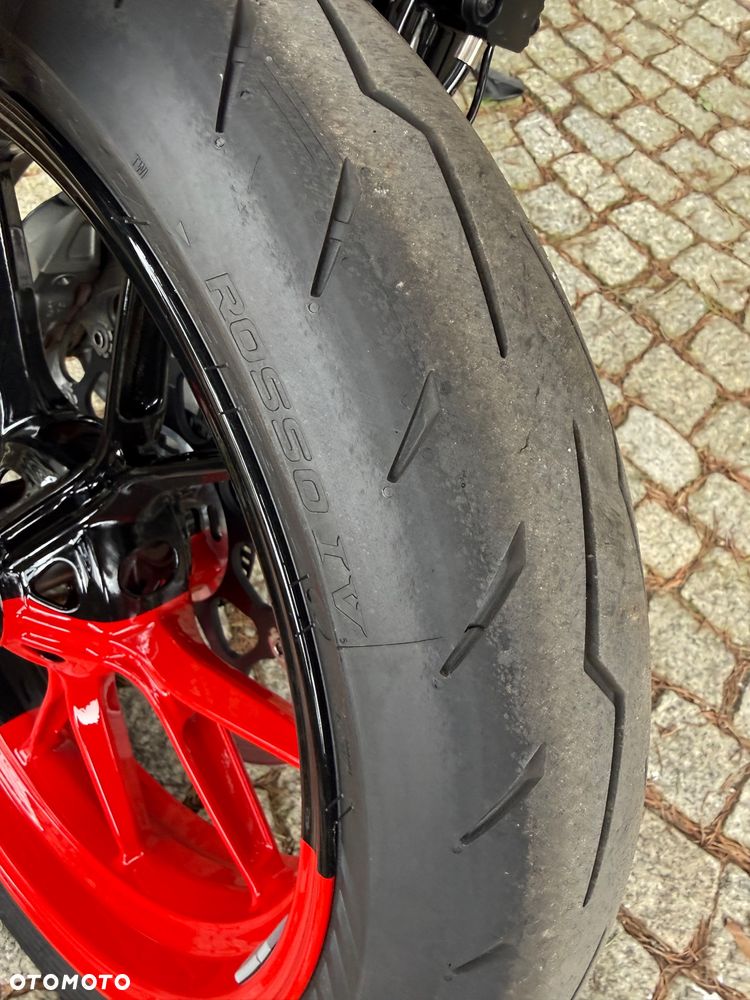 Ducati Hypermotard - 6