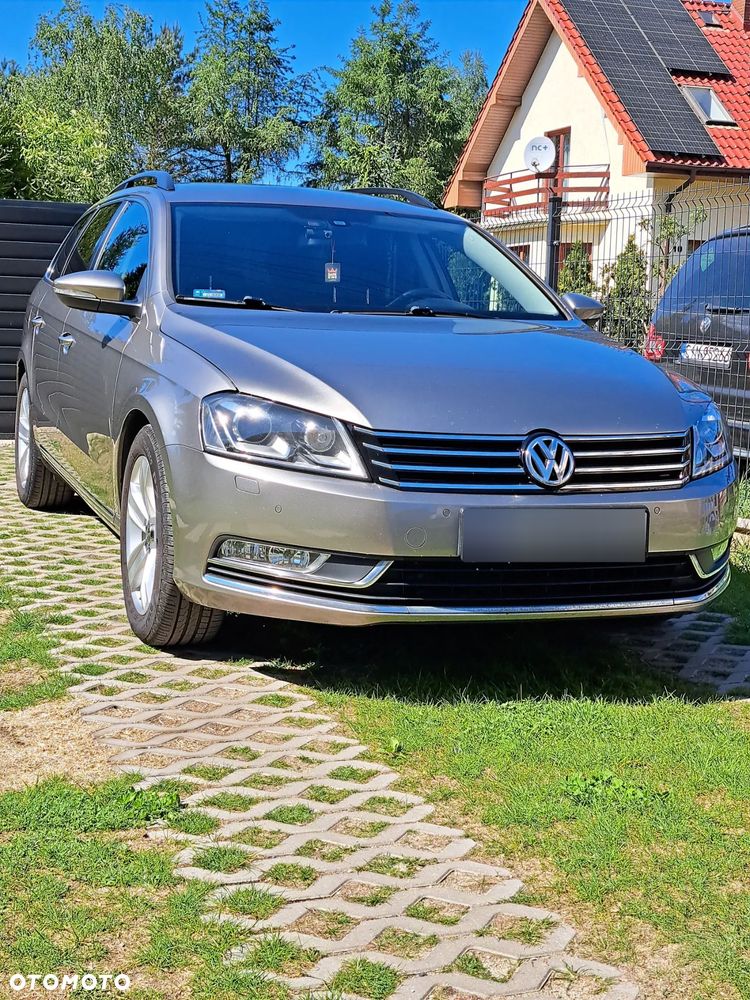 Volkswagen Passat 2.0 TDI Comfortline DSG - 14