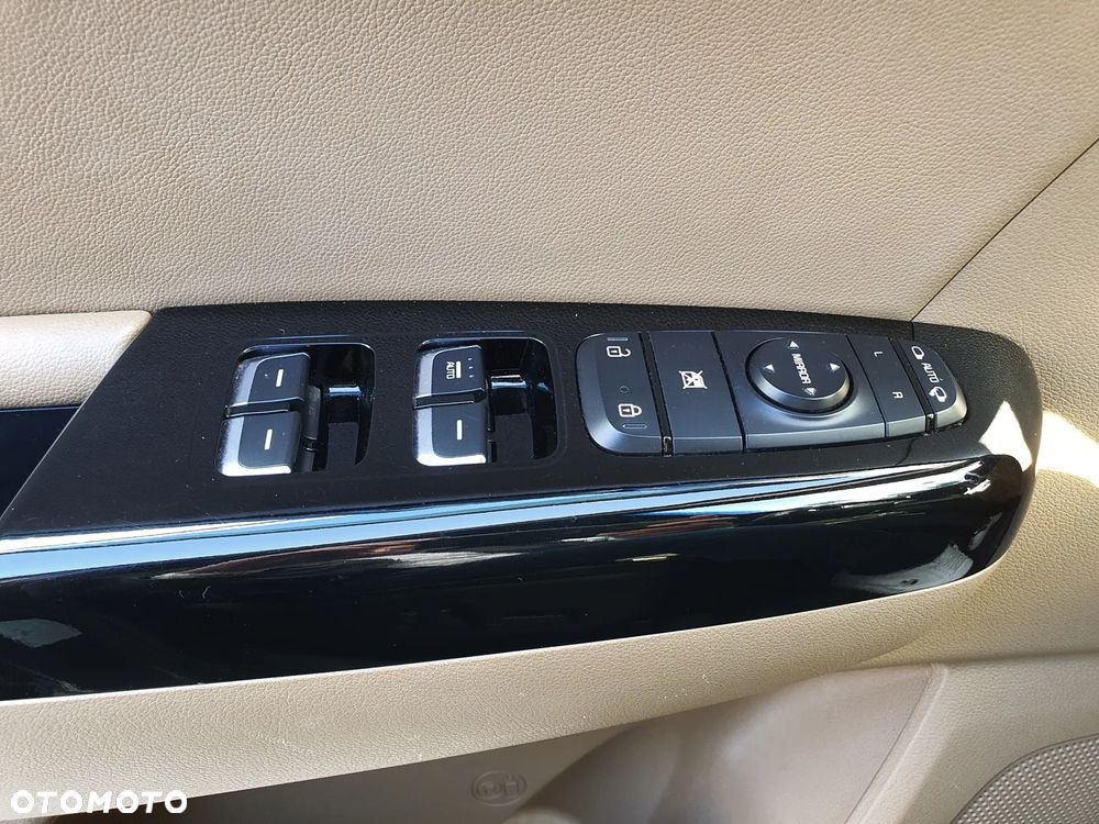 Kia Sportage 1.6 T-GDI L 4WD DCT - 28