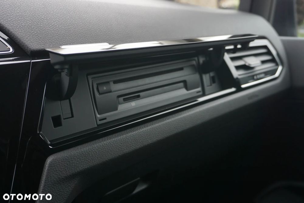 Volkswagen Touran 1.5 TSI EVO Highline DSG - 34