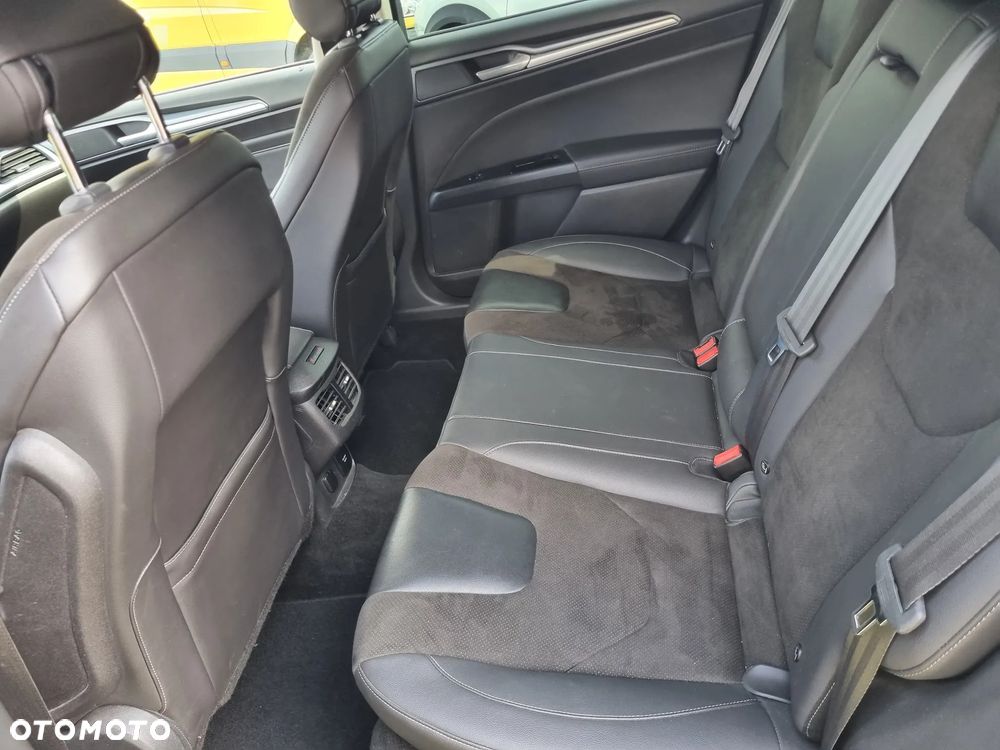 Ford Mondeo Turnier 2.0 TDCi Start-Stopp Titanium - 9