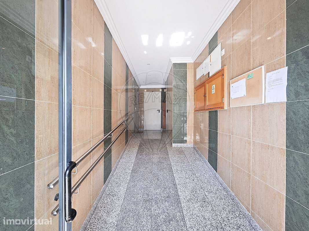 Apartamento T2 para venda - Grande imagem: 2/15