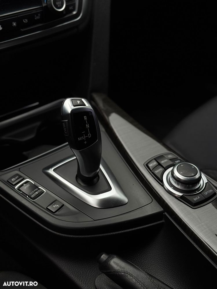 BMW Seria 3 - 37