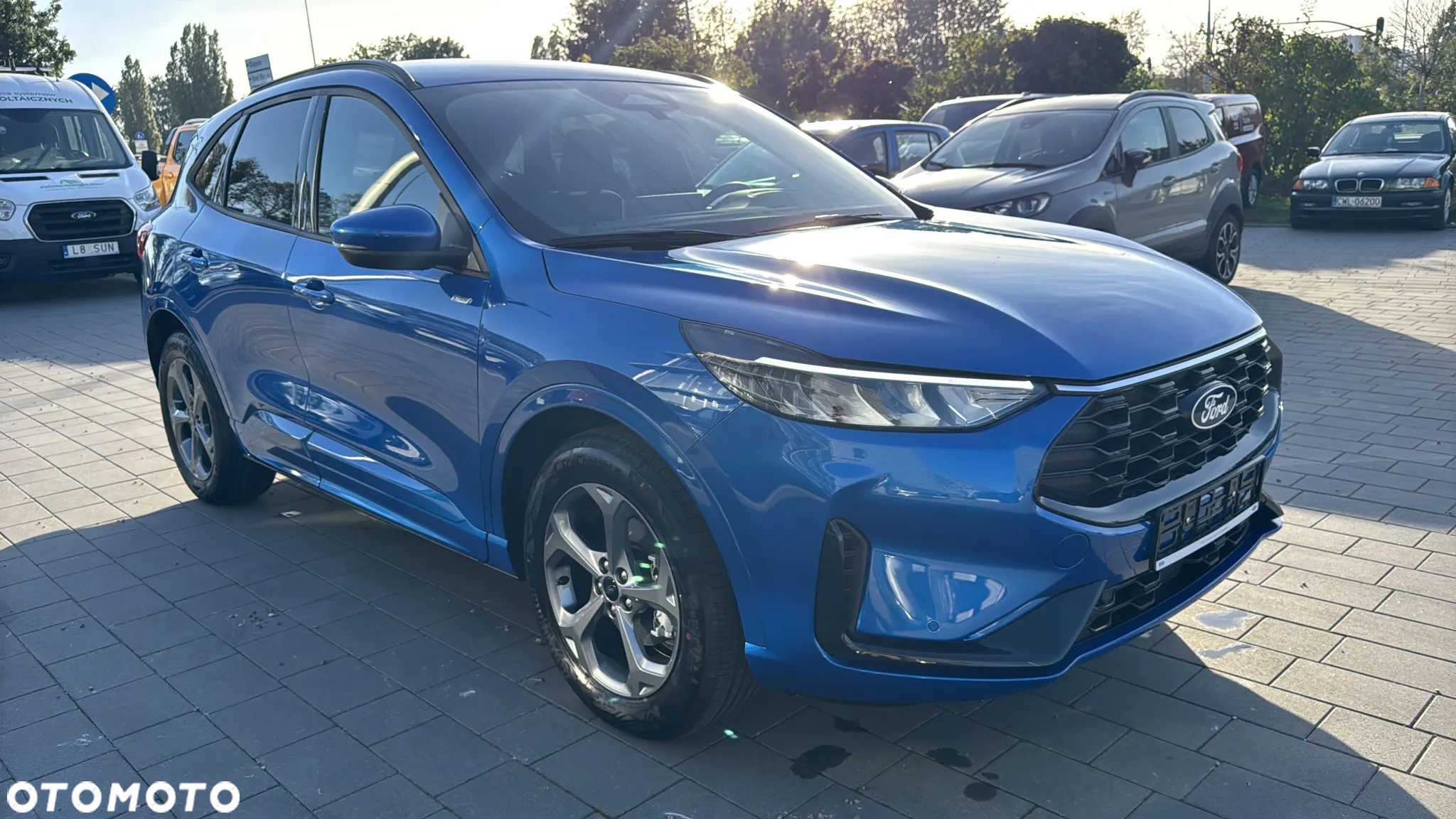 Ford Kuga - 24