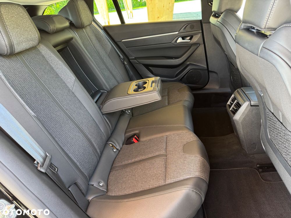 Peugeot 508 225 e-EAT8 Allure - 11