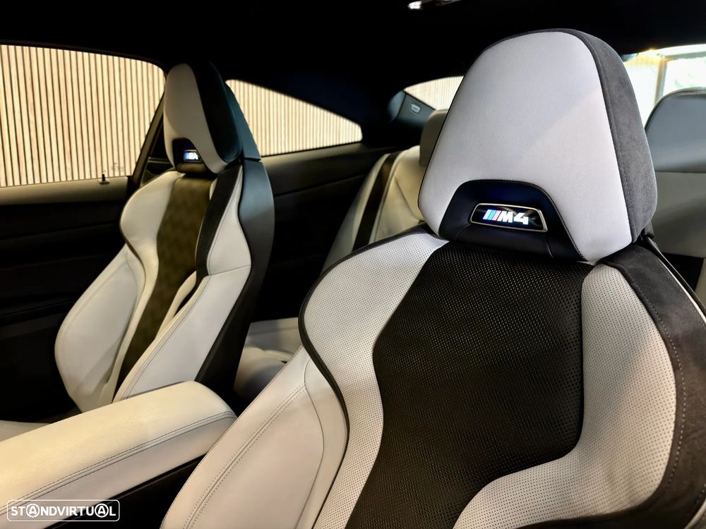 BMW M4 Competition M xDrive - 11
