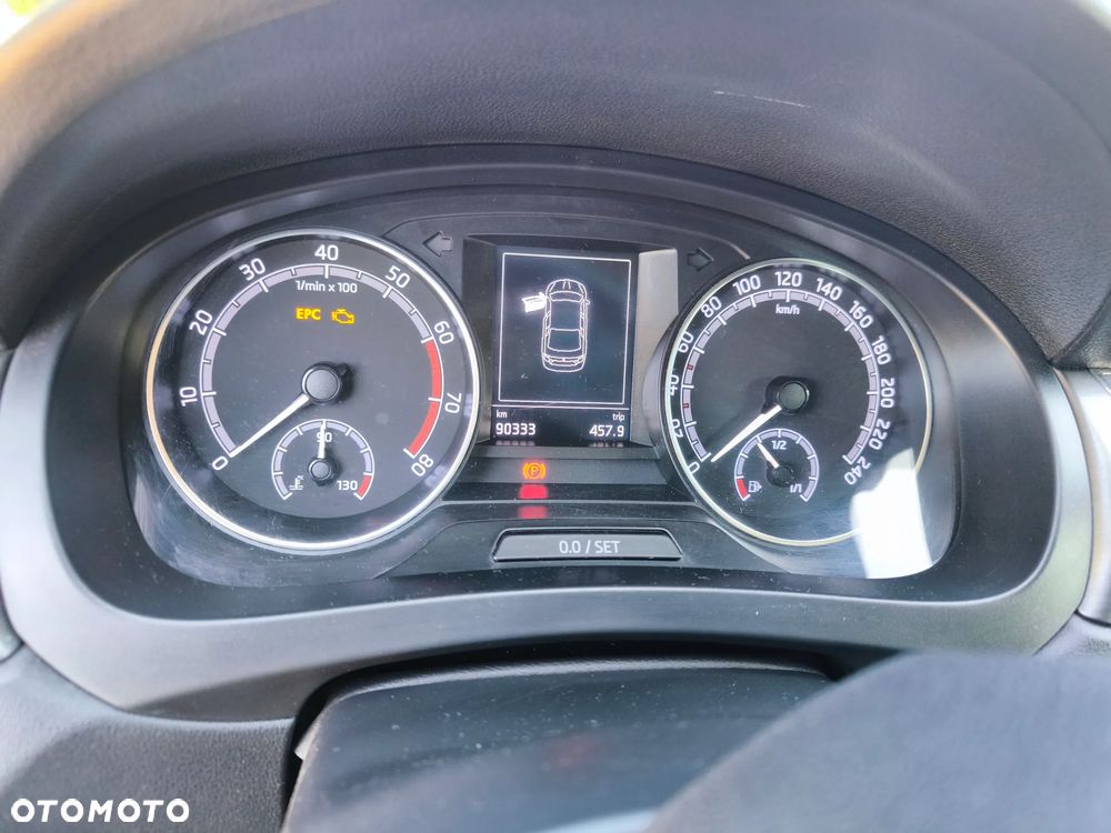 Skoda RAPID 1.0 TSI Ambition - 19