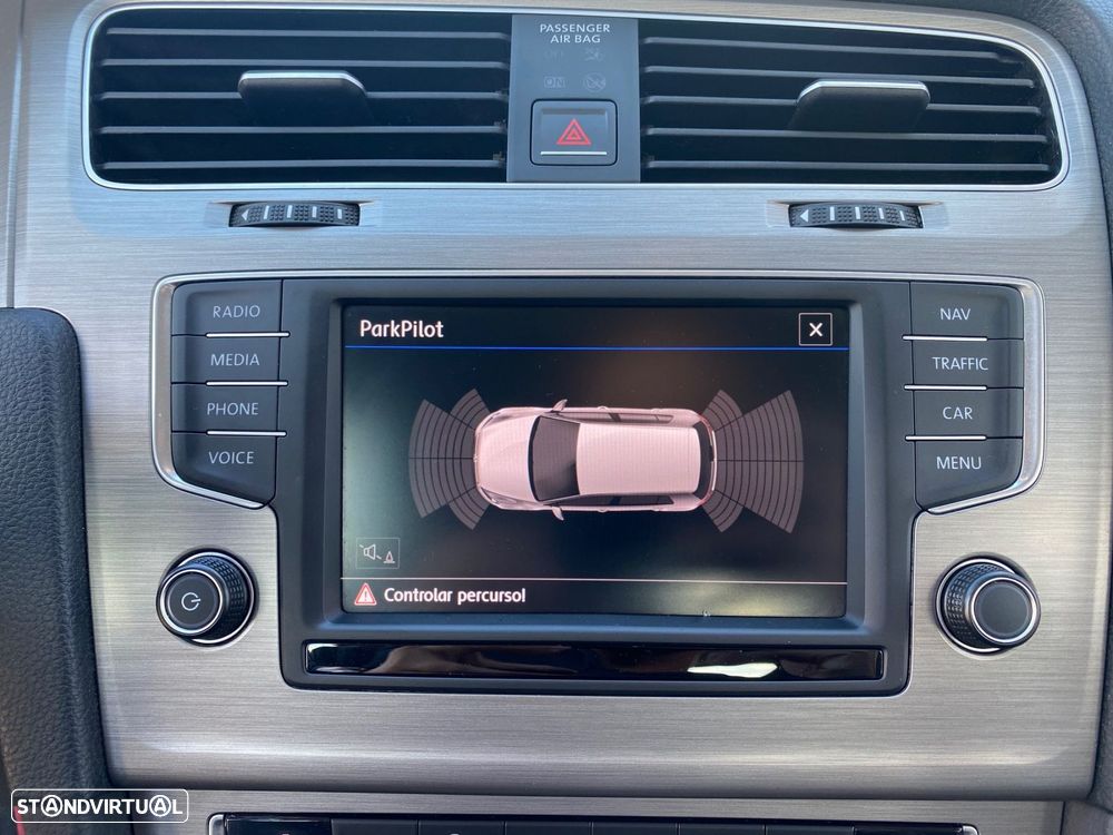 VW Golf 1.6 TDi GPS Edition DSG - 30